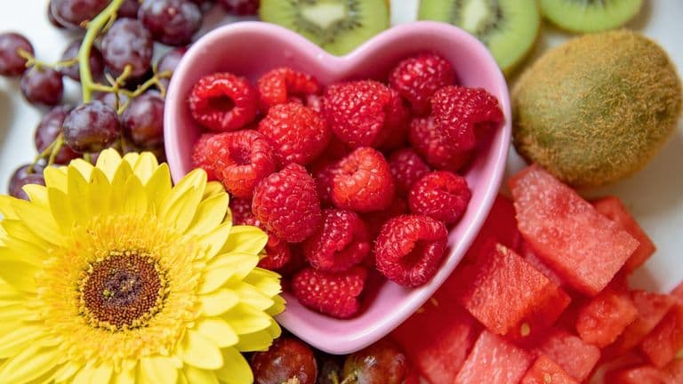 Heart-Healthy Diets Get a Boost: Long-Term Study Highlights Polyphenol-Rich Foods’ Benefits