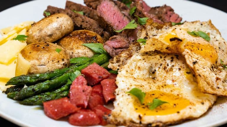 Protein Shift: Women Now Lead the Charge in High-Protein Diet Trends