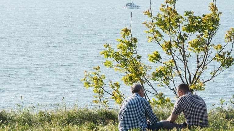 Men Embrace Tech-Free Wellness Retreats Over July 4th Holiday