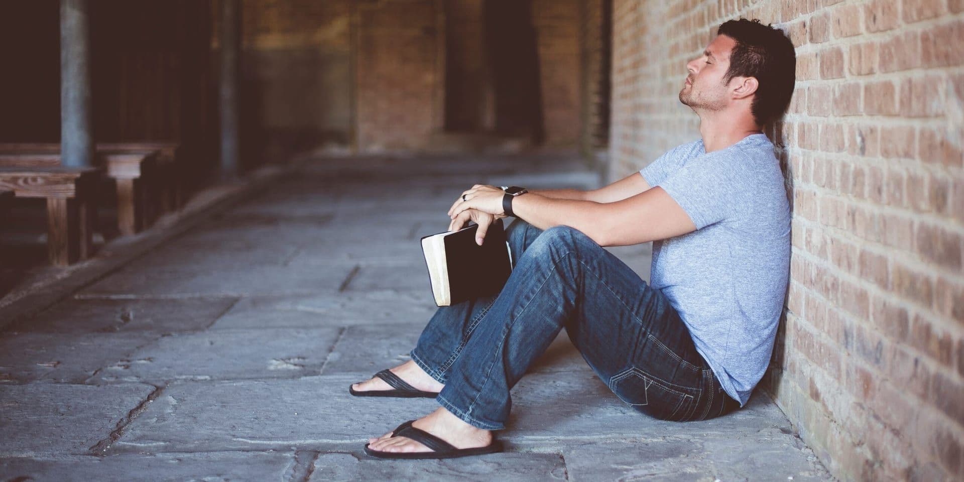 “Therapy Bro Summer”: Mental Health Gains Momentum Among Men