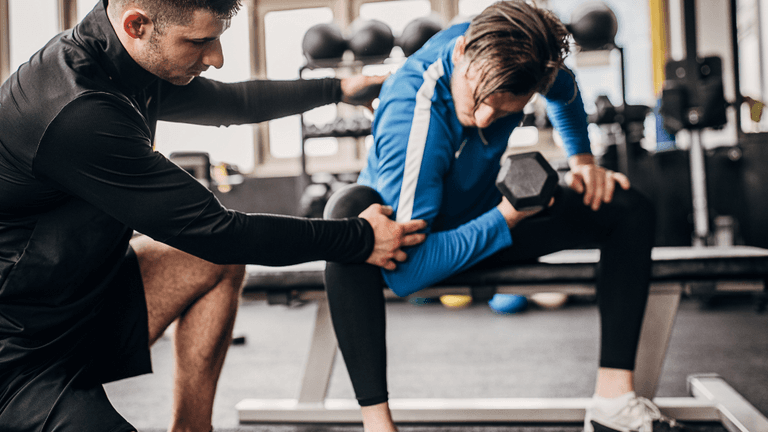 Wearable Fitness Tech and Performance Training Trends Define Men’s Lifestyle in 2026