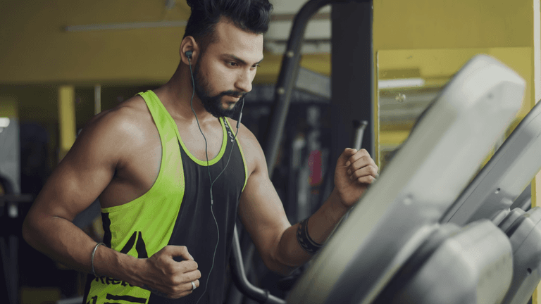 2026 Fitness Trends Reshape How Modern Men Train, Recover, and Live
