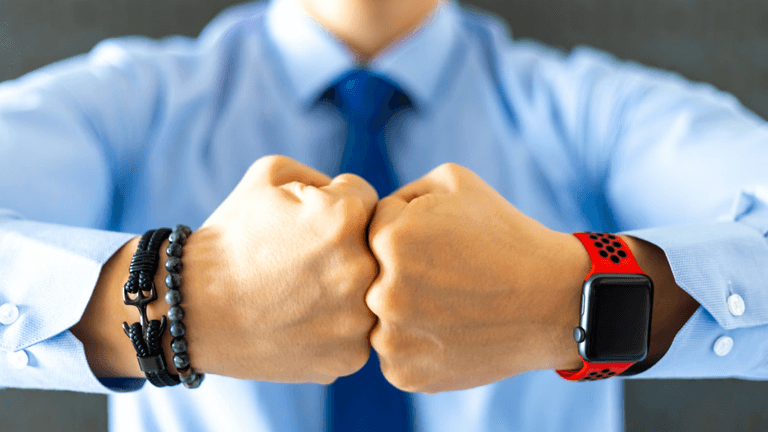 Wearable Tech Leads 2026 Fitness Trends as Men Prioritize Smarter Health and Performance