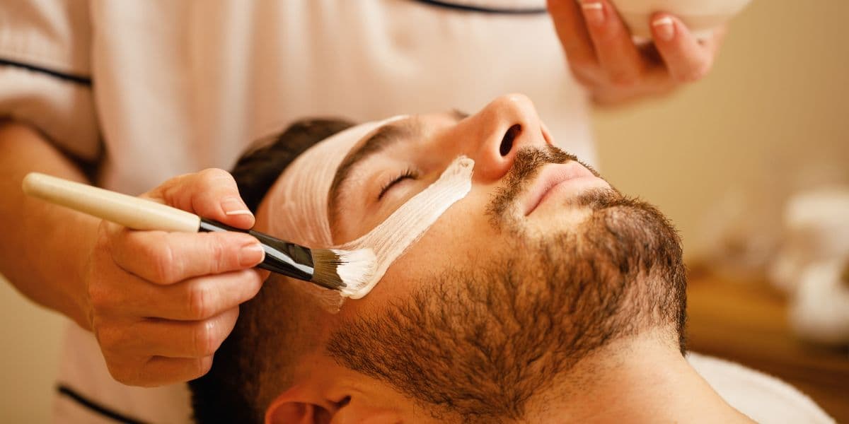 The Evolution of Male Grooming: Men’s Skincare and Anti-Aging Products Surge in Popularity