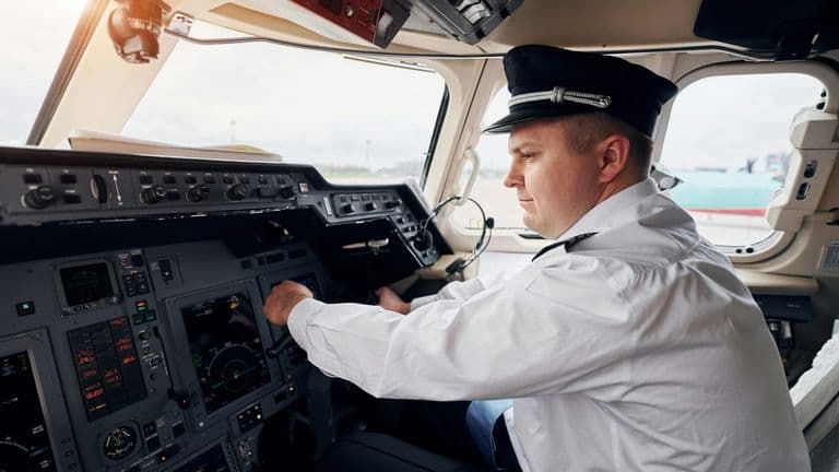 Alaska Airlines Flight 1282 Incident Prompts Aviation Safety Review