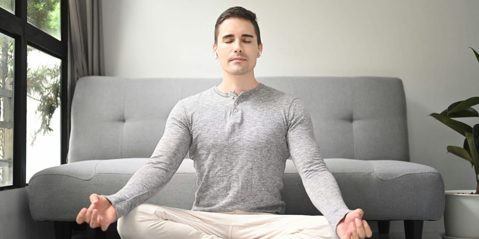 New Study Links Morning Meditation to Reduced Stress in Men Over 40