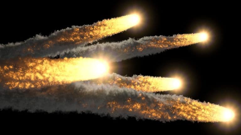 Green Fireball Stuns Central U.S. Skywatchers in Dazzling Night Display