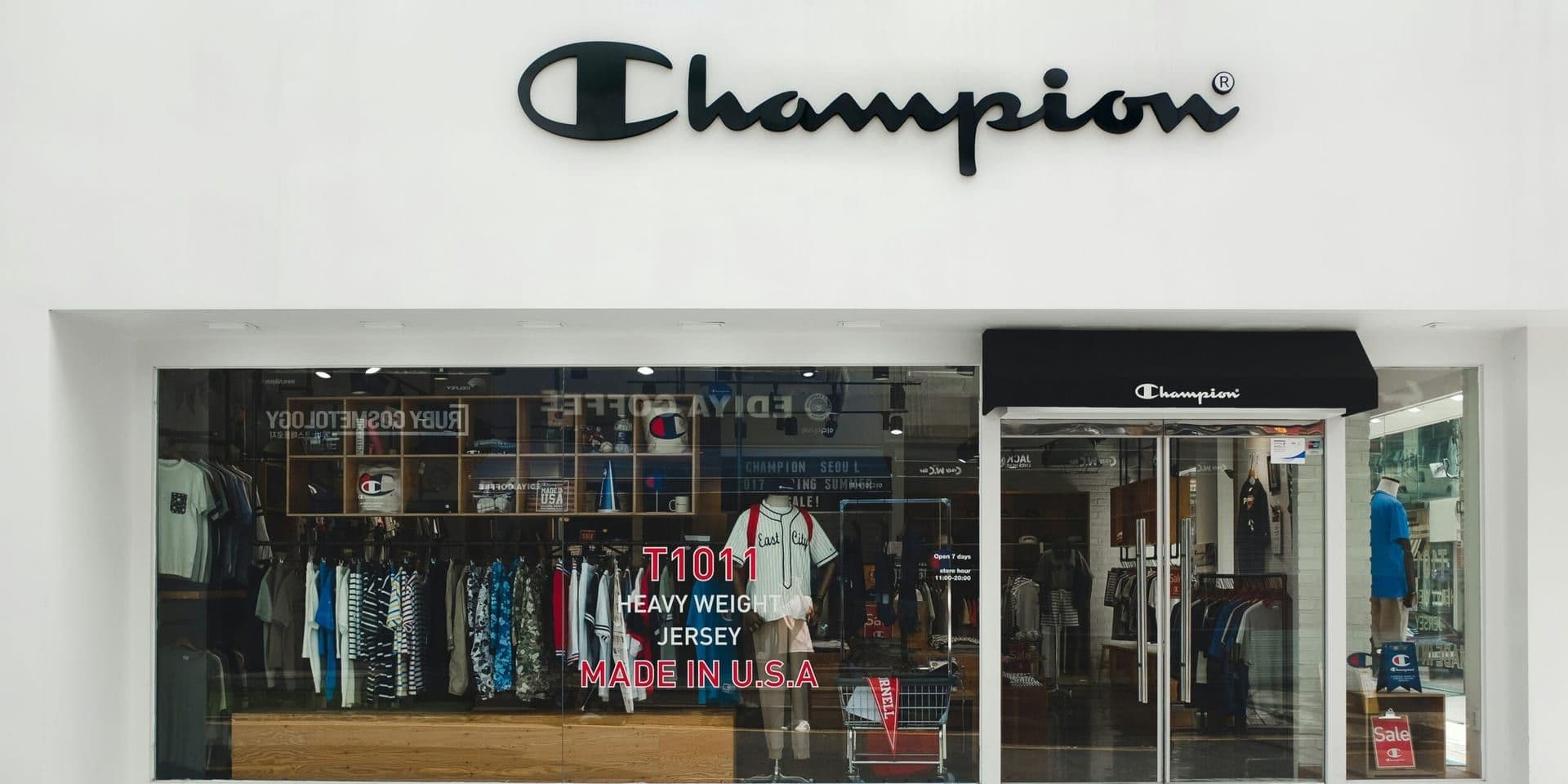 Hamptons Summer 2025: A Premier Destination for Men’s Fashion and Luxury Retail
