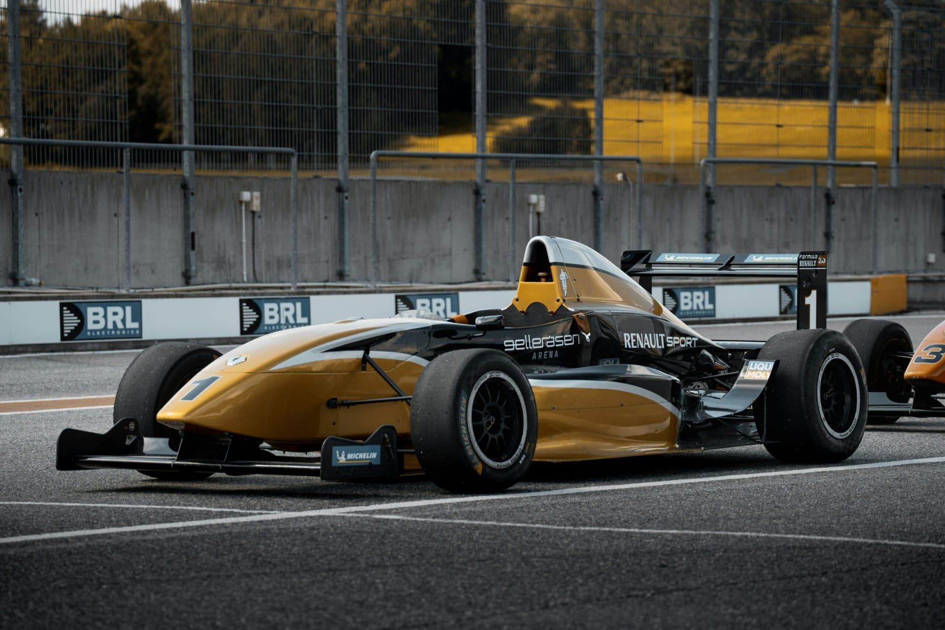 Philip myrtorp mk scm wuow unsplash