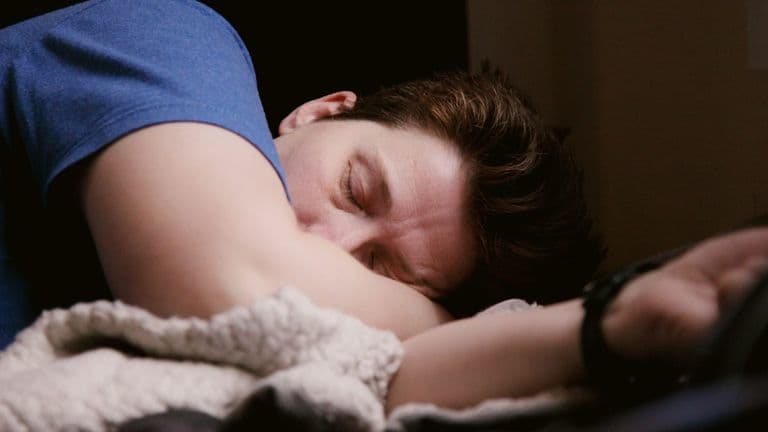 Sleepmaxxing Trend Gains Traction Among Men in 2025