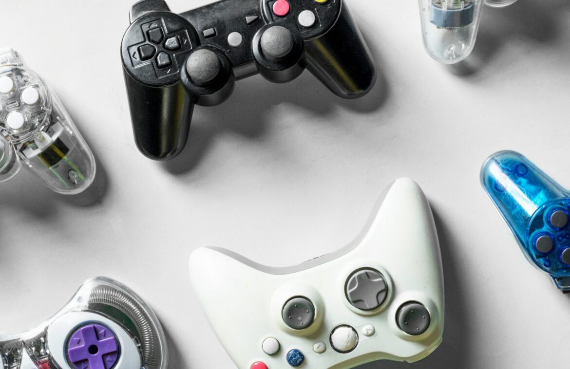 Curated lifestyle 9msd7zjy310 unsplash